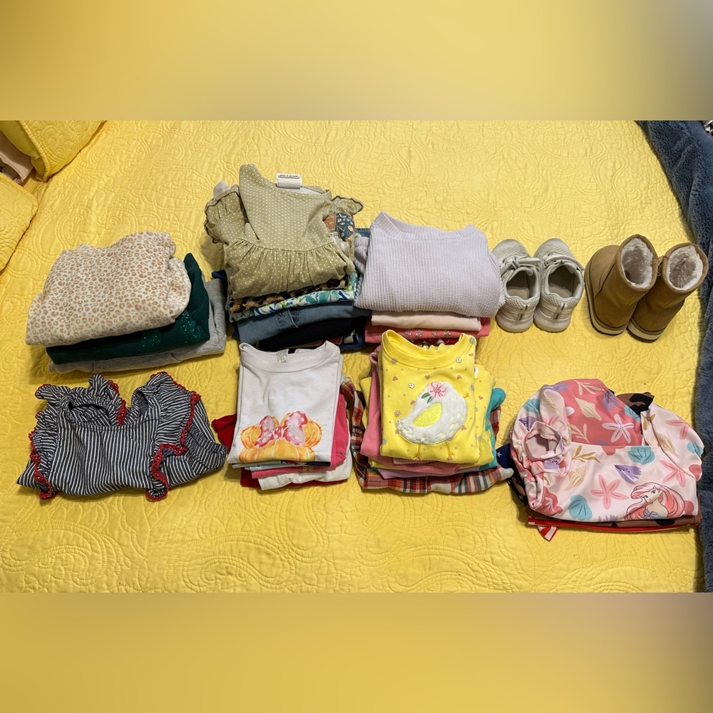 Toddler girl clothes – Mostly 2T